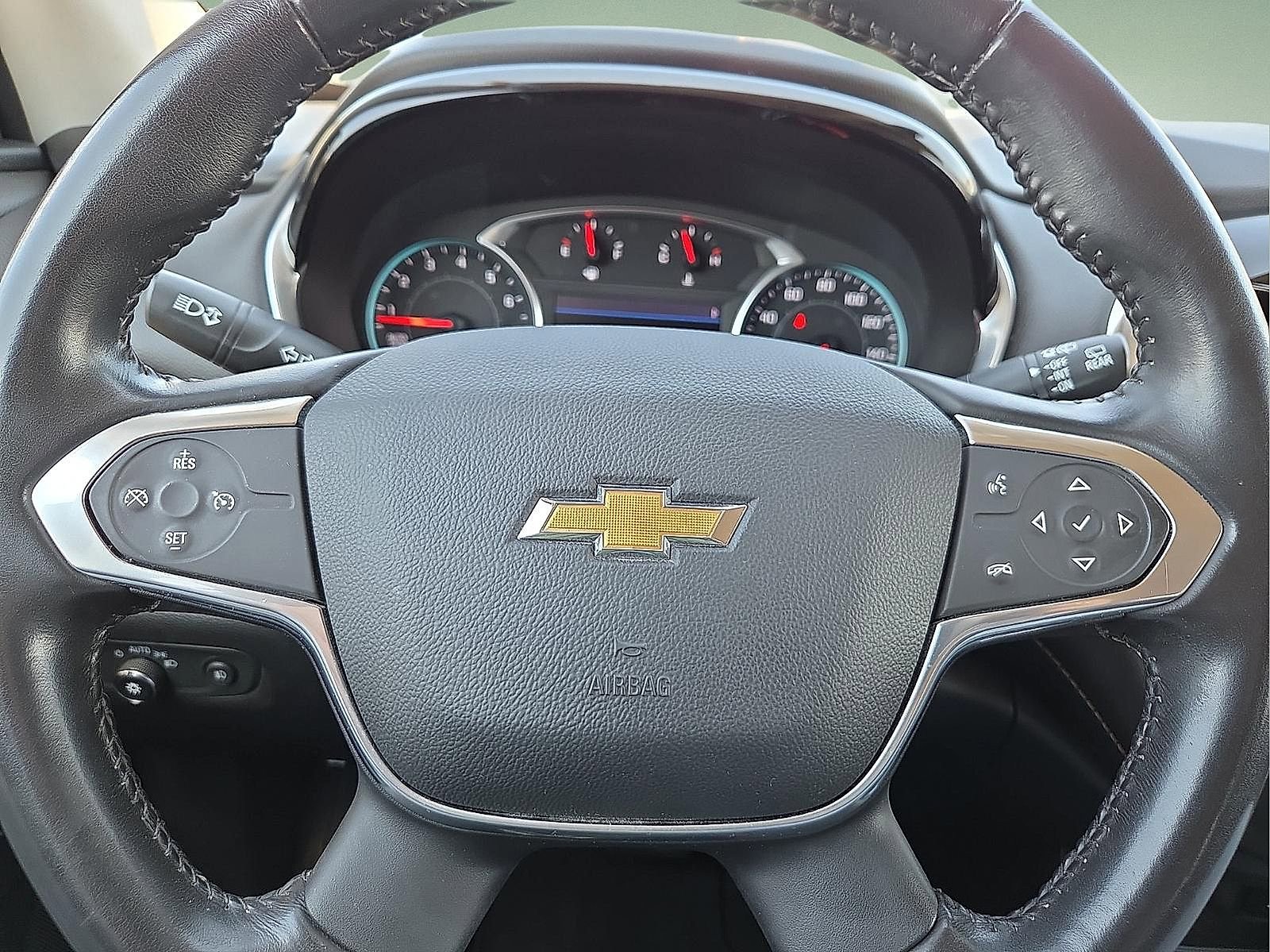 Used 2020 Chevrolet Traverse LT w/ LPO, Blackout Package image 24