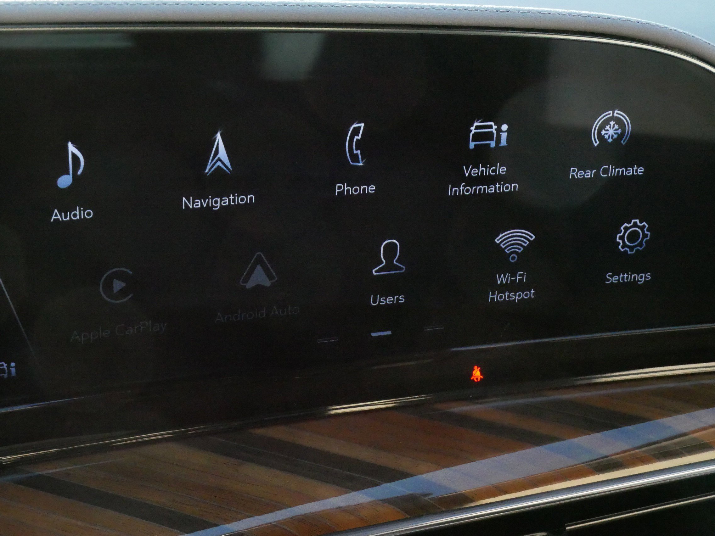 Certified 2024 Cadillac Escalade ESV Sport Platinum w/ LPO, ONYX Package image 28