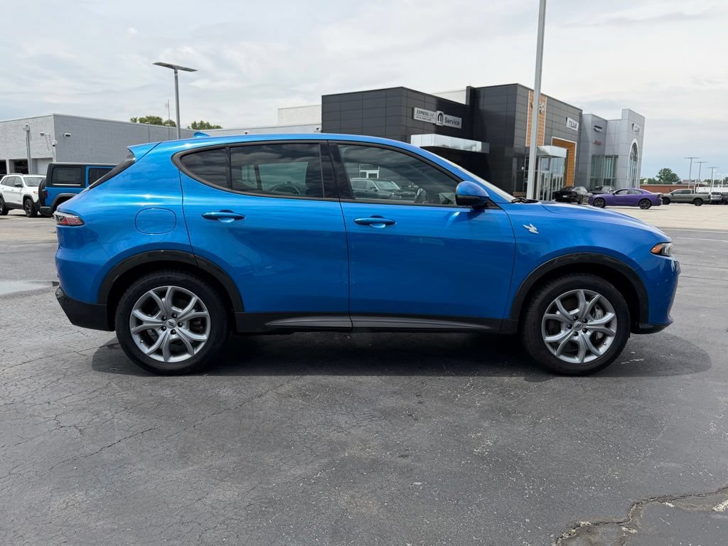 Used 2024 Dodge Hornet R/T Plus AWD/4WD image 9
