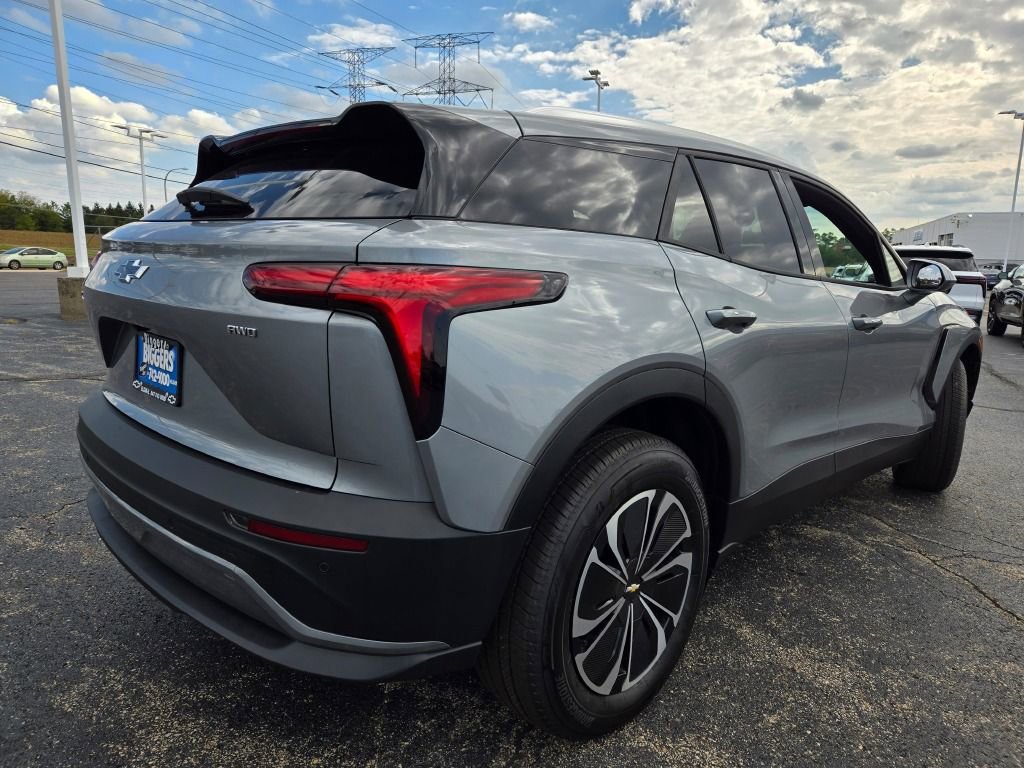 New 2026 Chevrolet Blazer EV LT AWD/4WD image 11