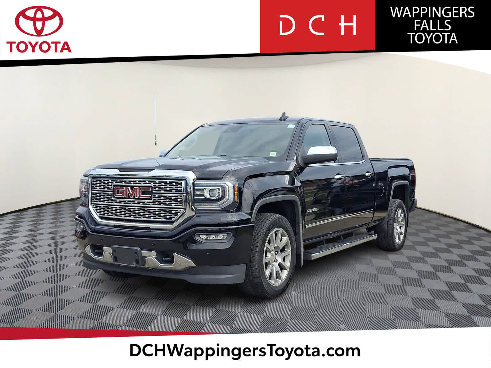 Used 2018 GMC Sierra 1500 Denali AWD/4WD image 1
