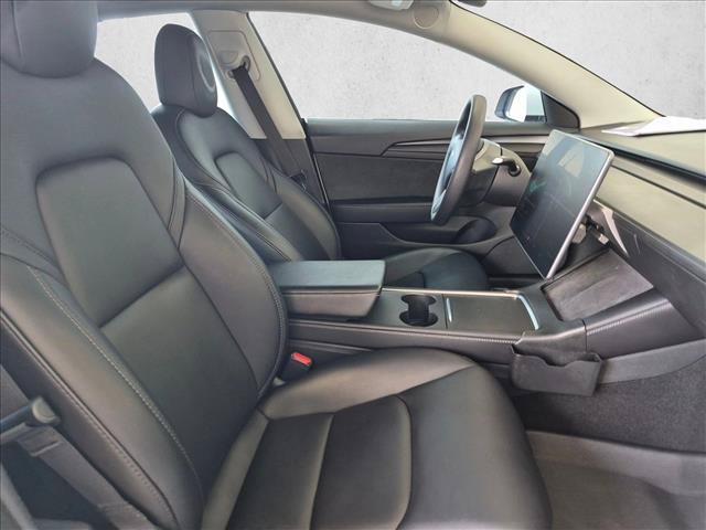 Used 2022 Tesla Model 3 Long Range AWD/4WD image 18