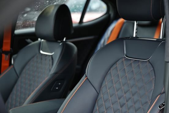 New 2026 Genesis G70 3.3T Prestige image 24