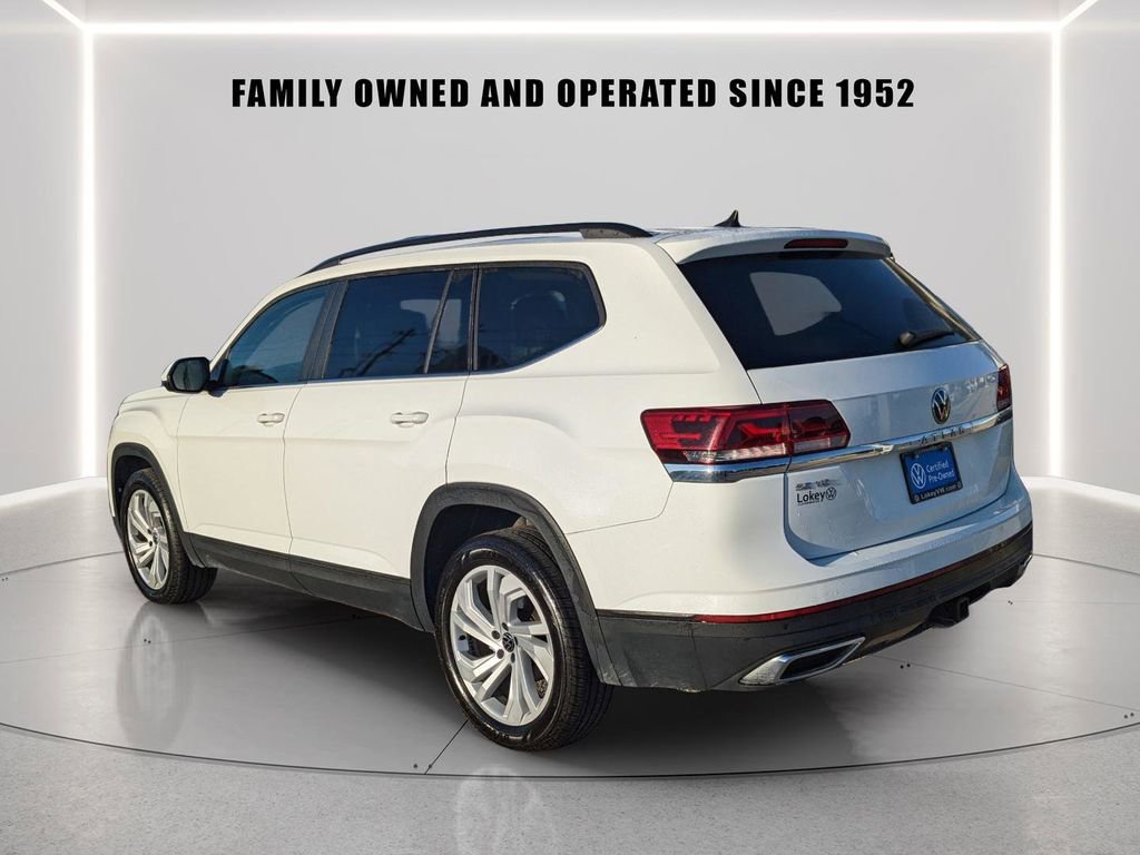 Certified 2022 Volkswagen Atlas SE FWD image 3