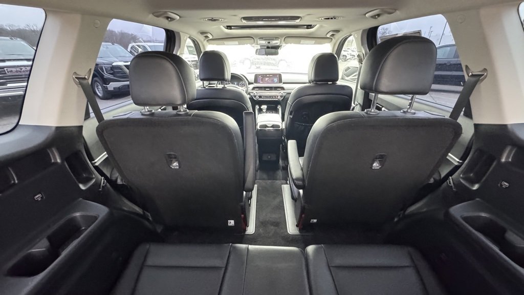 Used 2022 Kia Telluride S image 13