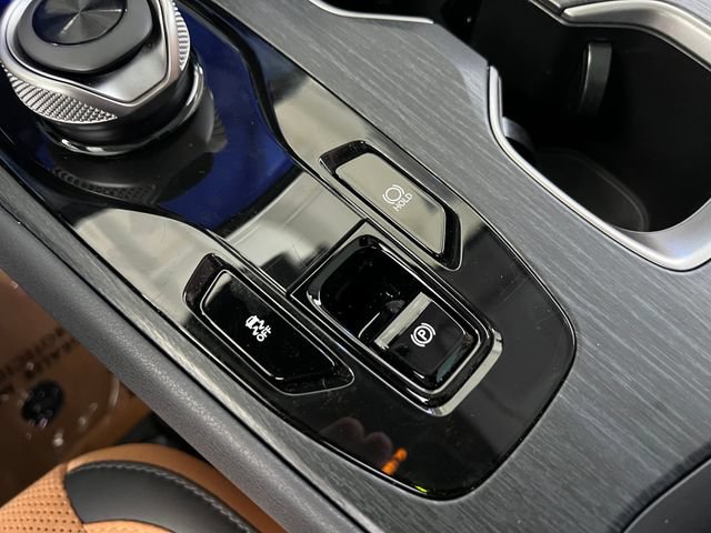 Used 2024 Lexus RZ 450e Premium AWD/4WD image 31
