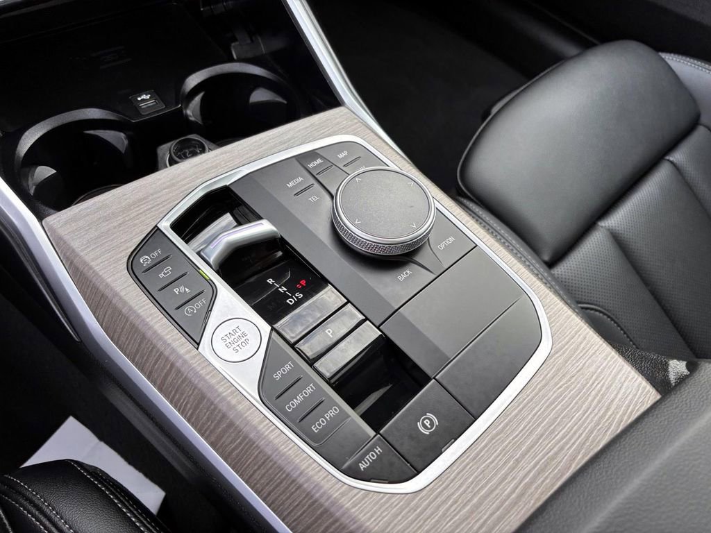 Certified 2025 BMW 330i xDrive Sedan image 24