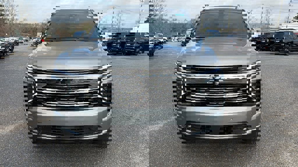 New 2026 Chevrolet Suburban Premier w/ Sun And Tow Package image 2
