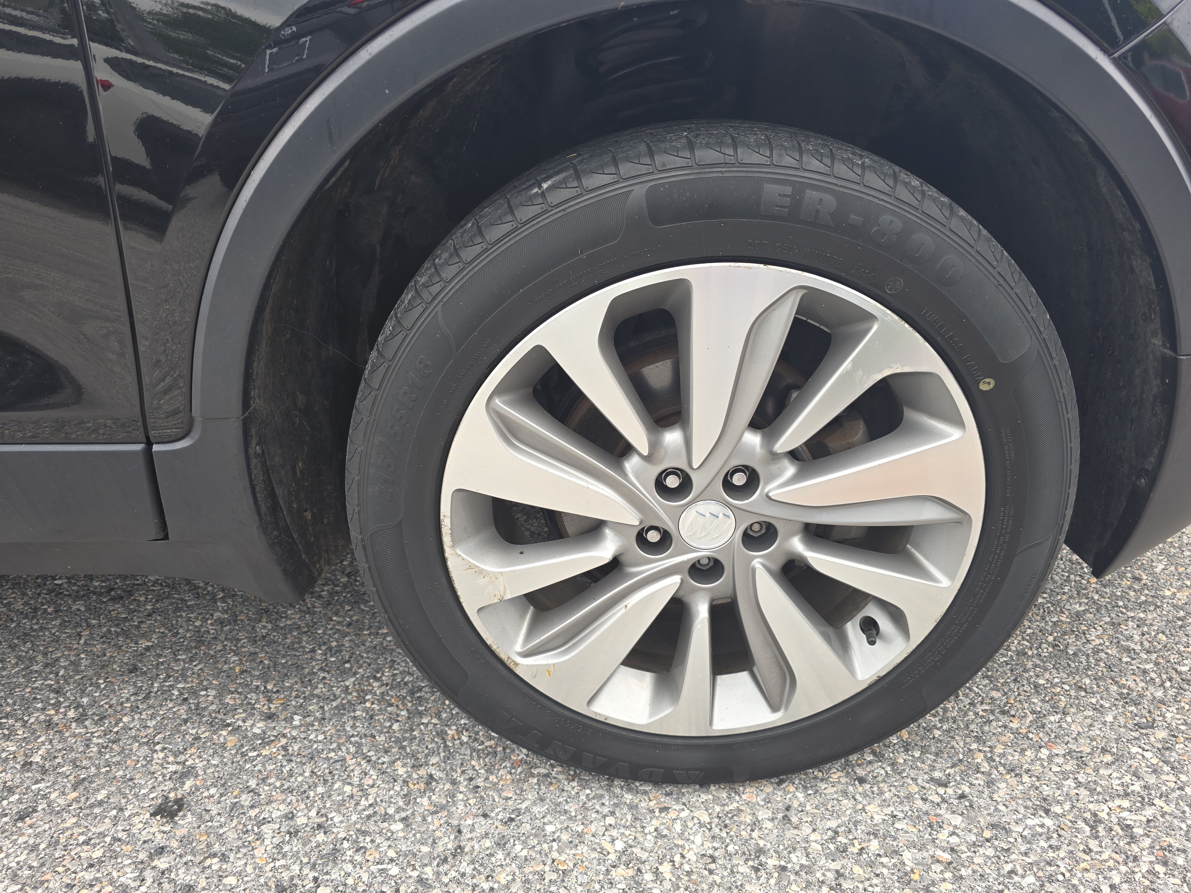 Used 2019 Buick Encore Essence AWD/4WD image 21
