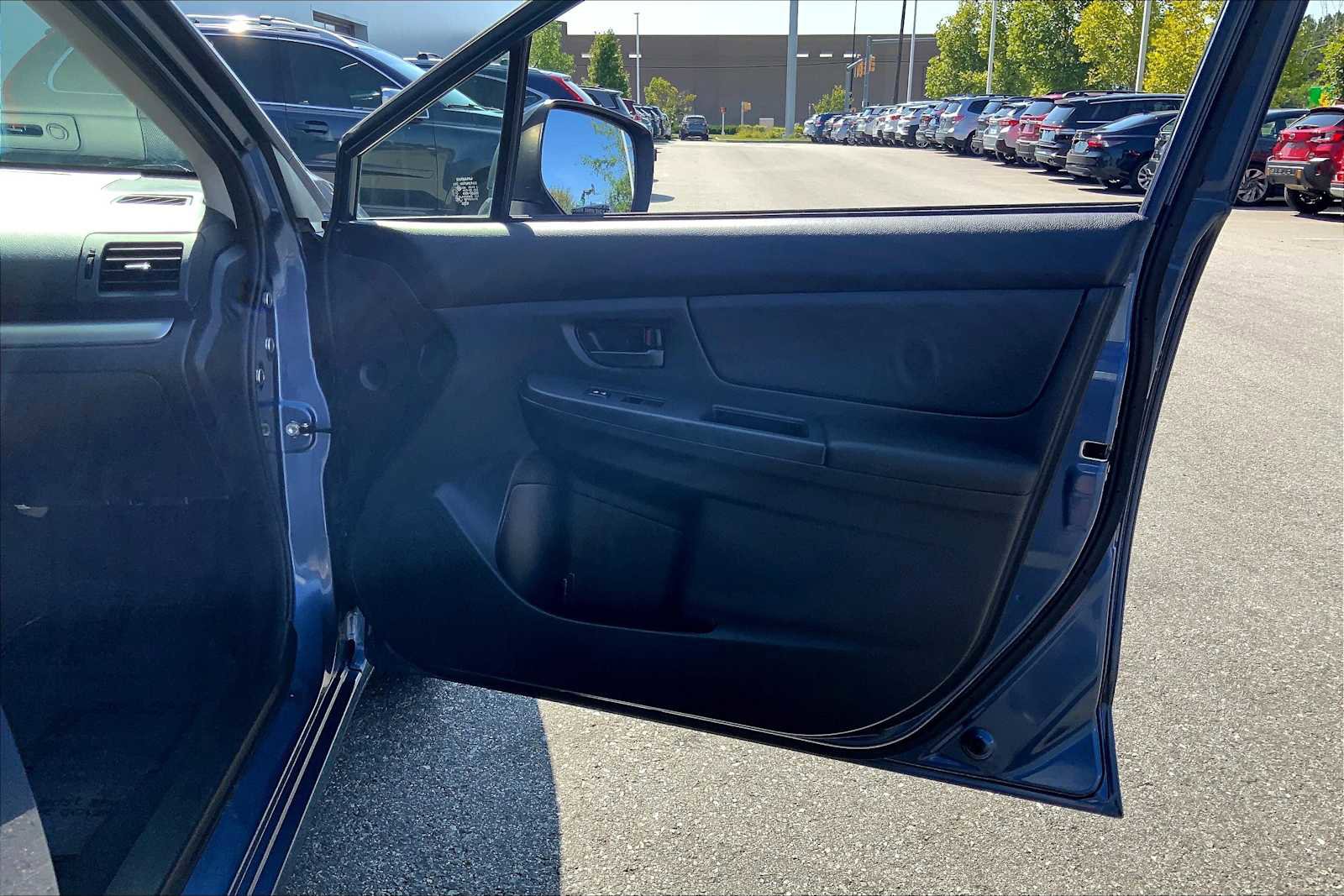 Used 2013 Subaru Impreza 2.0i image 22