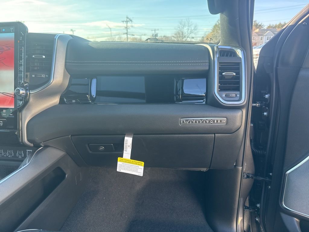 New 2026 RAM 1500 Laramie AWD/4WD image 30