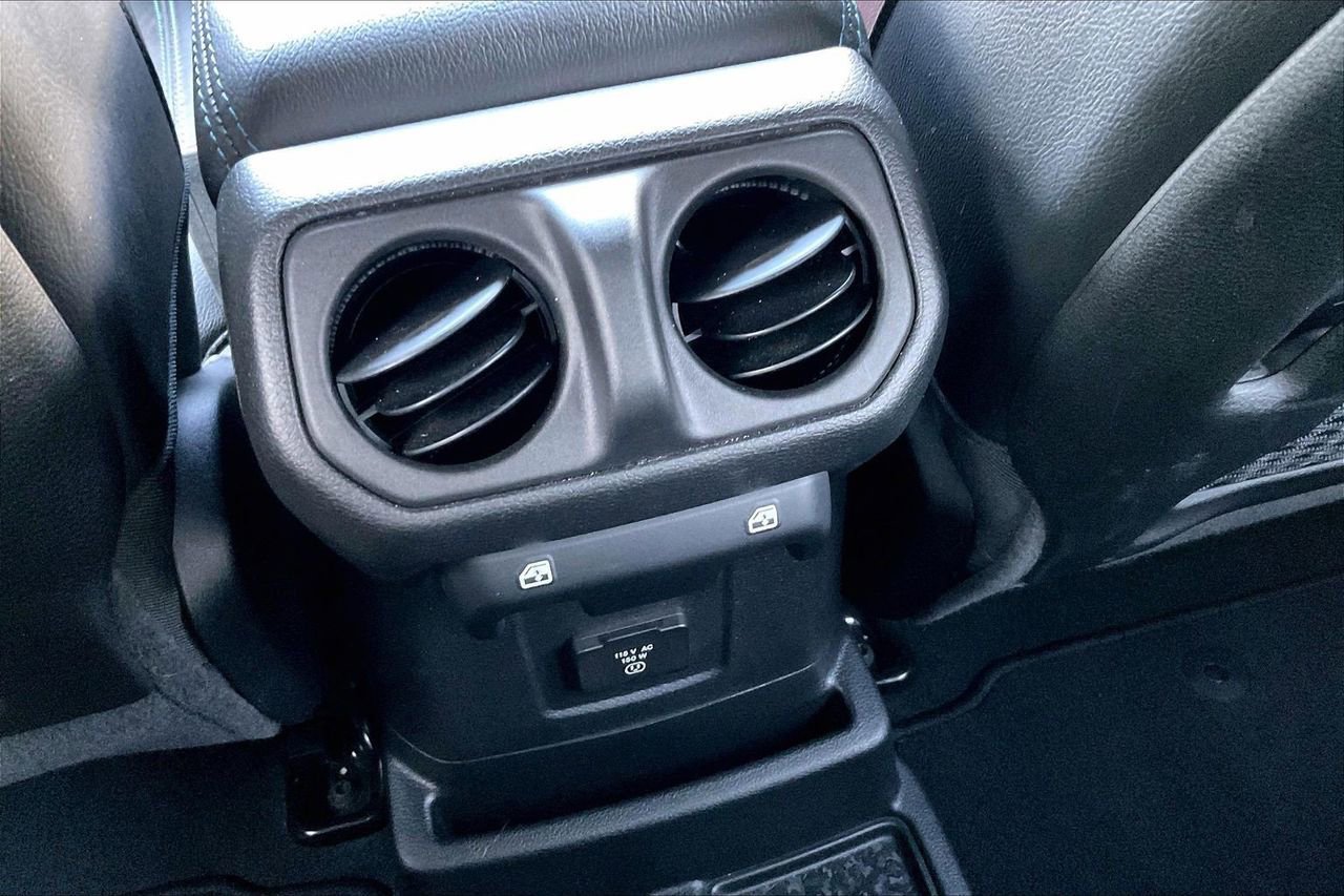 Certified 2023 Jeep Wrangler Unlimited Rubicon 4xe w/ Cold Weather Group image 17