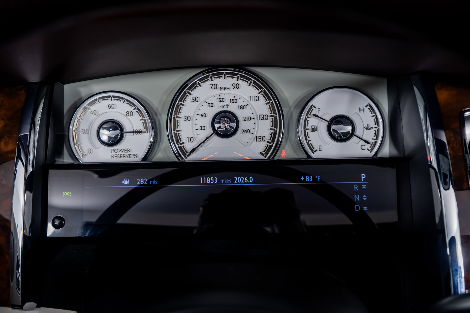 Used 2017 Rolls-Royce Dawn image 38