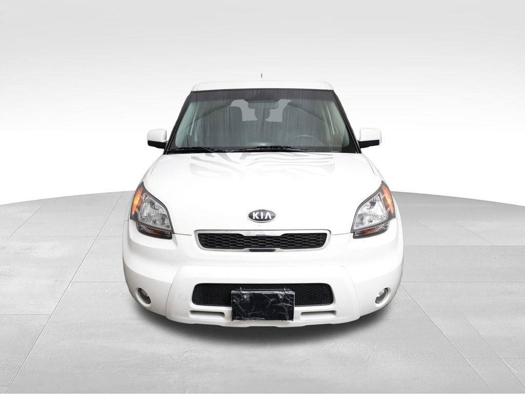 Used 2011 Kia Soul + FWD image 2