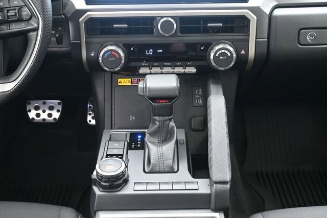 Used 2025 Toyota Tacoma TRD Sport w/ TRD Sport Upgrade Package AWD/4WD image 22