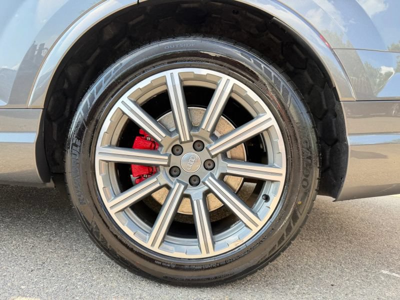 Used 2019 Audi Q7 3.0T Prestige AWD/4WD image 43