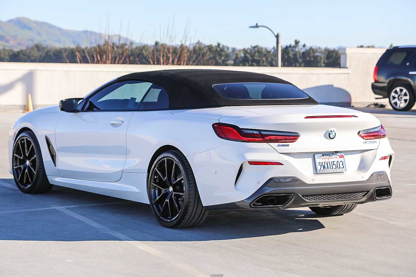 Used 2024 BMW M850i xDrive M850i xDrive w/ M Sport Professional Package image 17