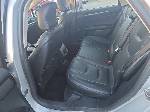 Used 2017 Ford Fusion Titanium image 40