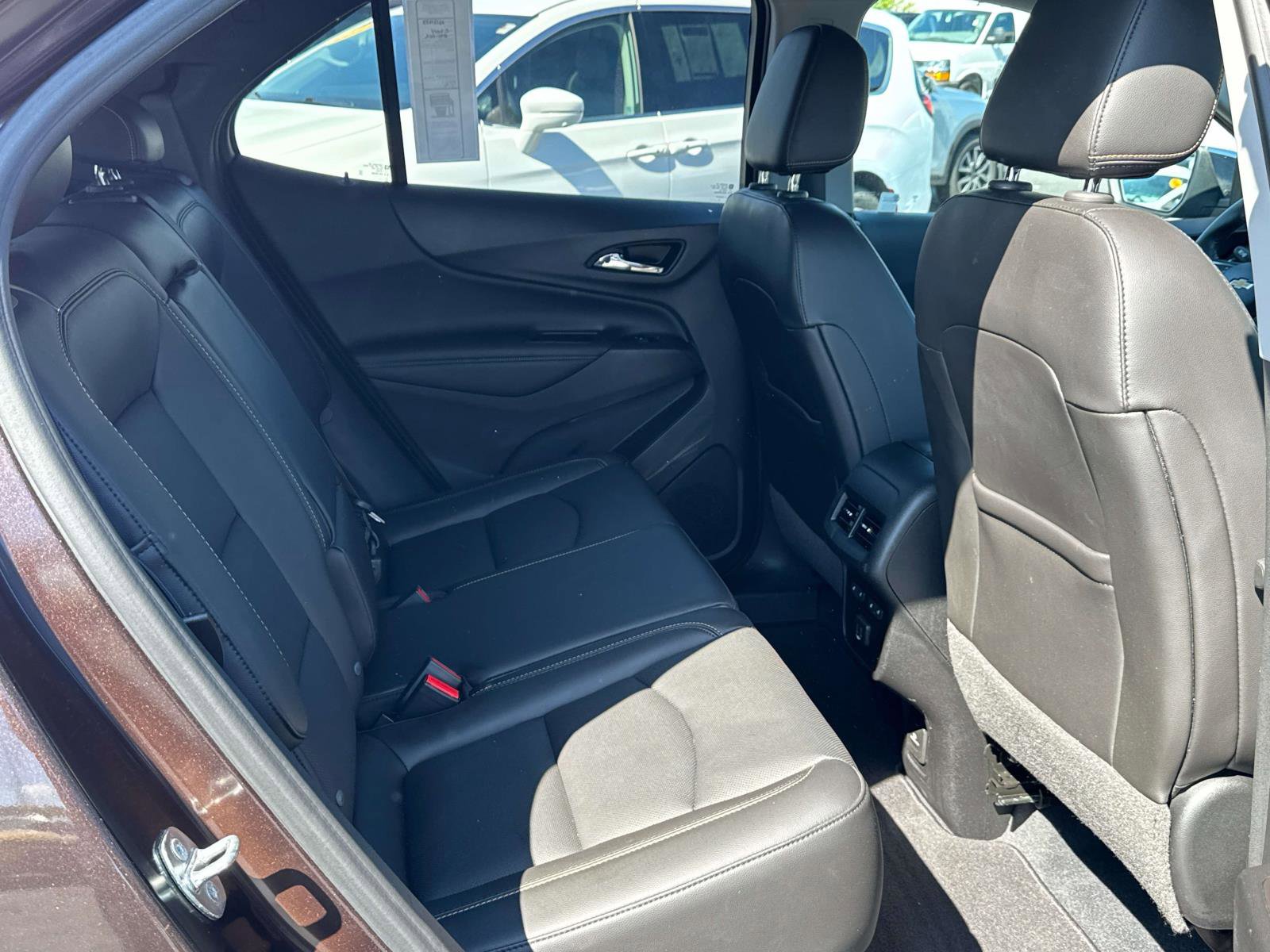 Used 2020 Chevrolet Equinox Premier FWD image 19