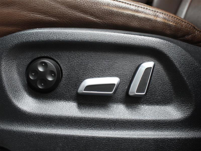 Used 2015 Audi Q5 2.0T Premium Plus w/ Technology Package image 15