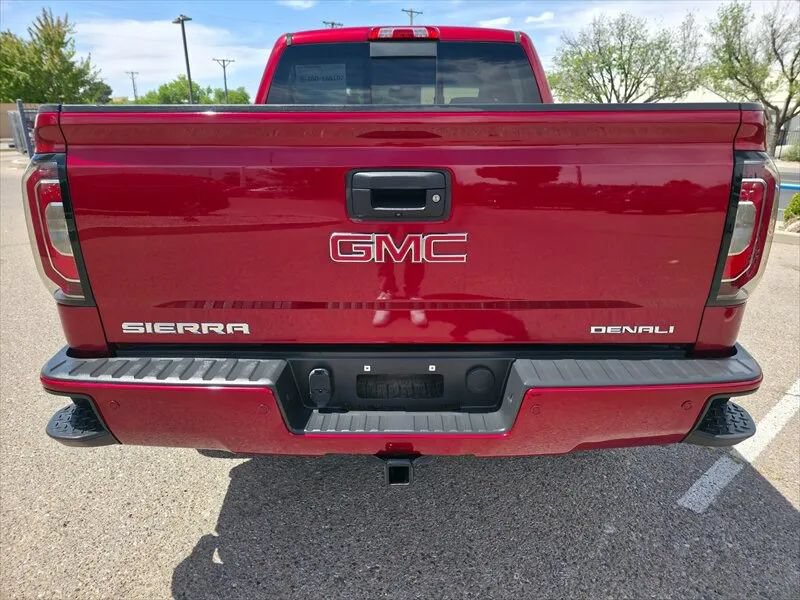Used 2018 GMC Sierra 1500 Denali AWD/4WD image 9