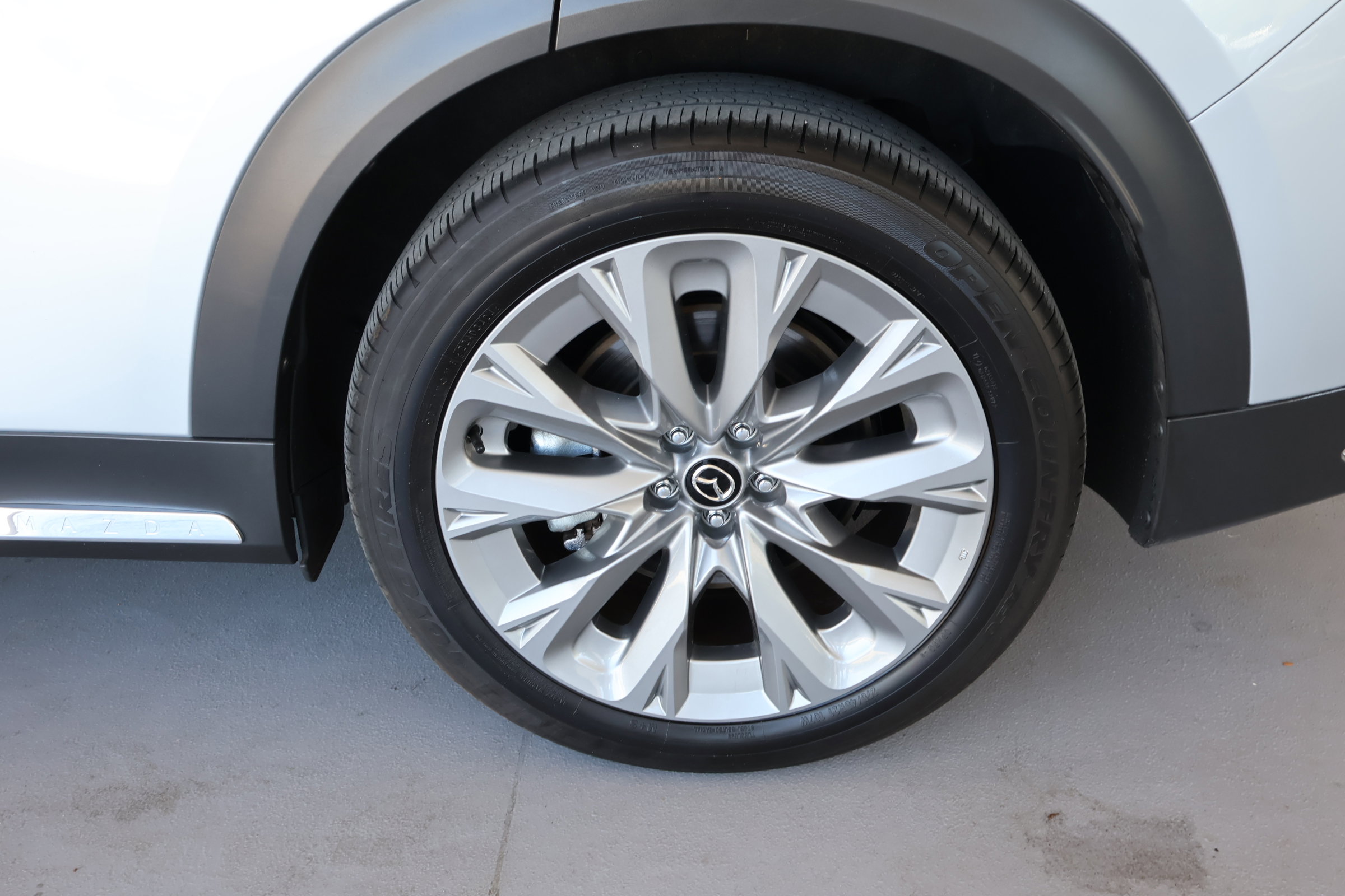 Used 2025 MAZDA CX-90 3.3 Turbo w/ Premium Plus Pkg AWD/4WD image 14