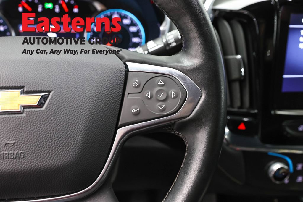 Used 2023 Chevrolet Traverse LT AWD/4WD image 16