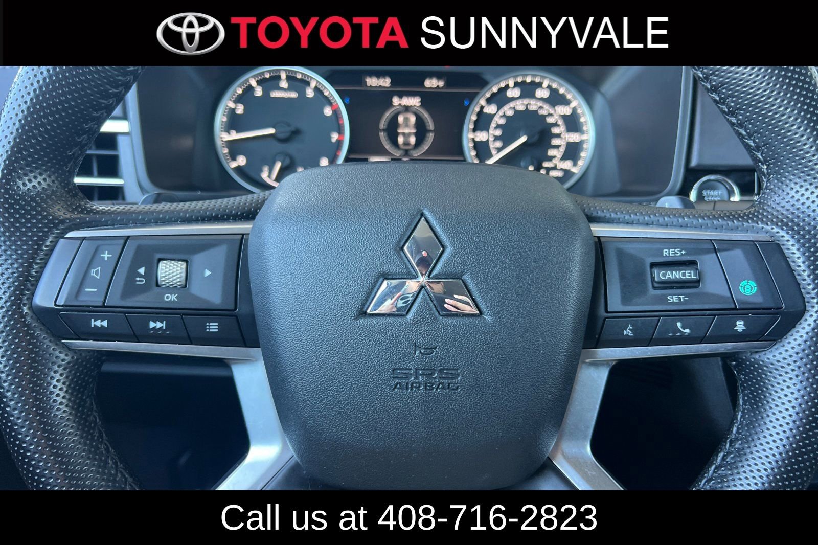 Used 2024 Mitsubishi Outlander SE image 29