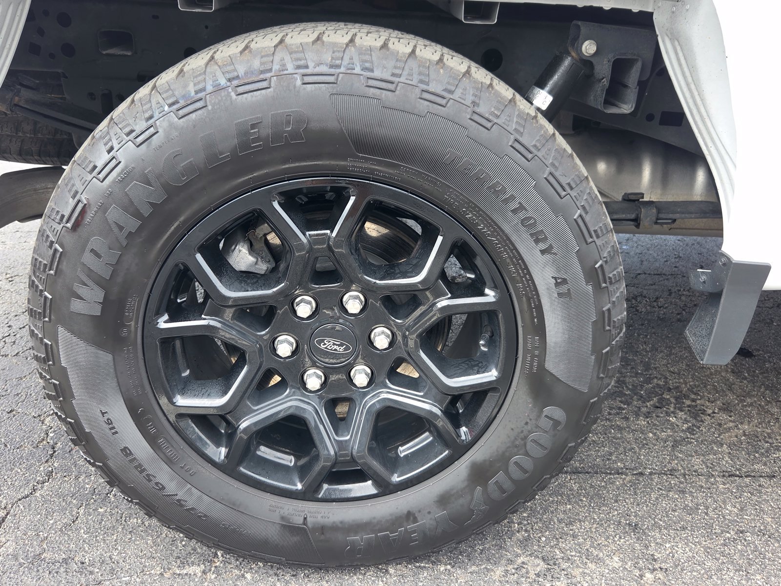 Used 2024 Ford F150 XLT w/ Equipment Group 302A MID AWD/4WD image 37