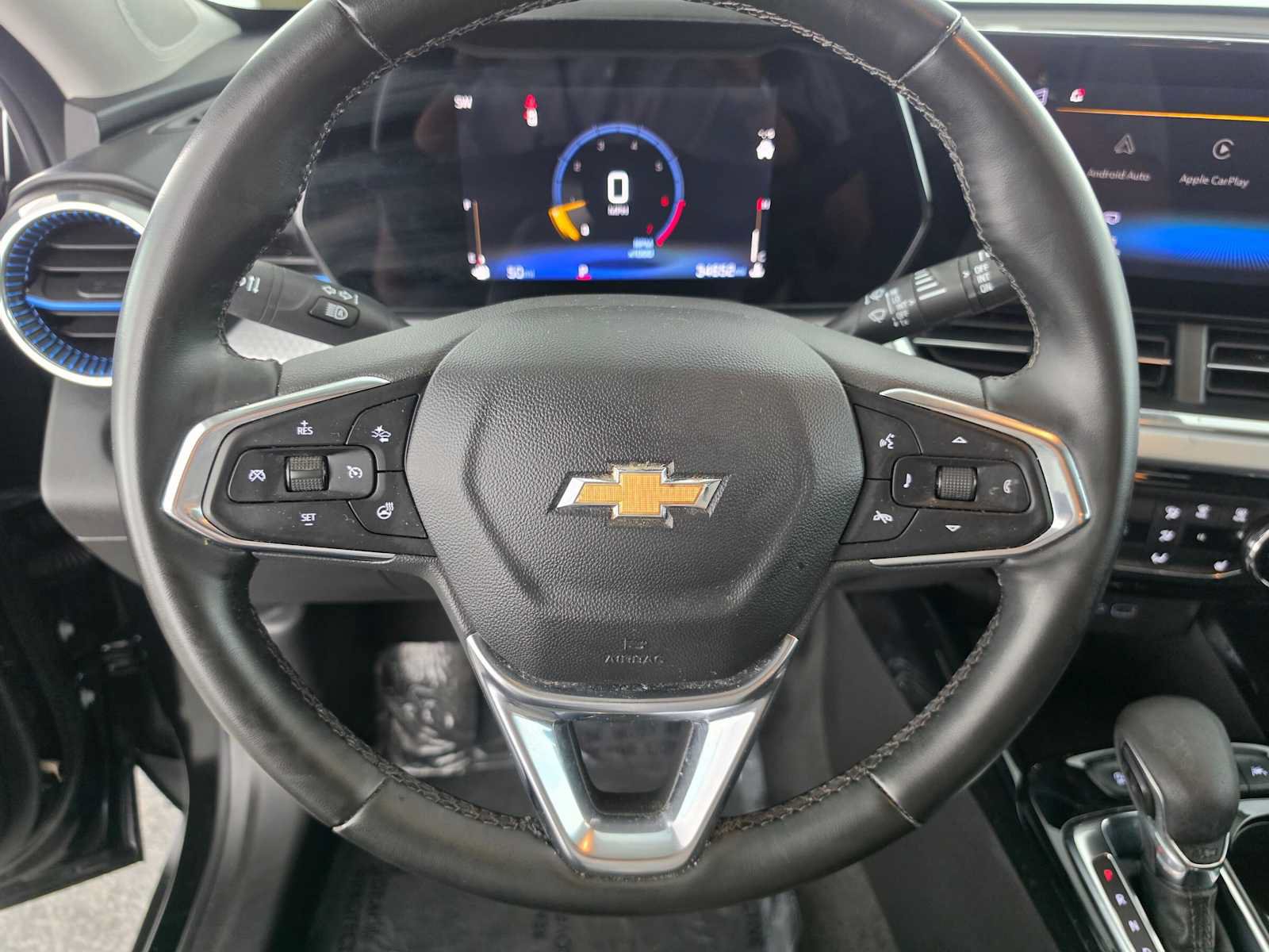 Used 2025 Chevrolet Trax LT w/ Driver Confidence Package FWD image 22