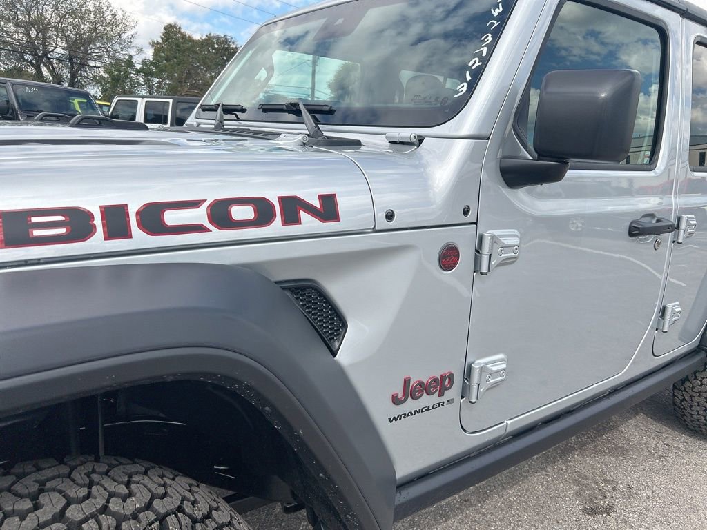 New 2024 Jeep Wrangler Unlimited Rubicon w/ Technology Group image 28
