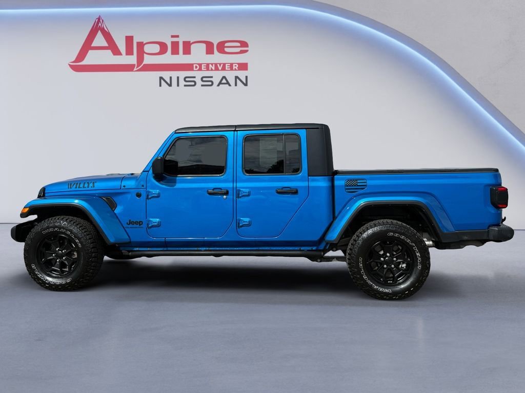 Used 2021 Jeep Gladiator Willys AWD/4WD image 2