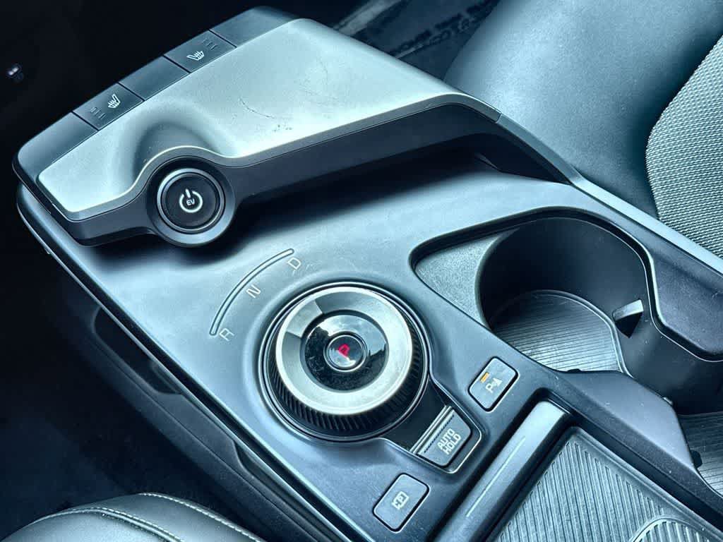 Certified 2025 Kia EV6 Light RWD image 20