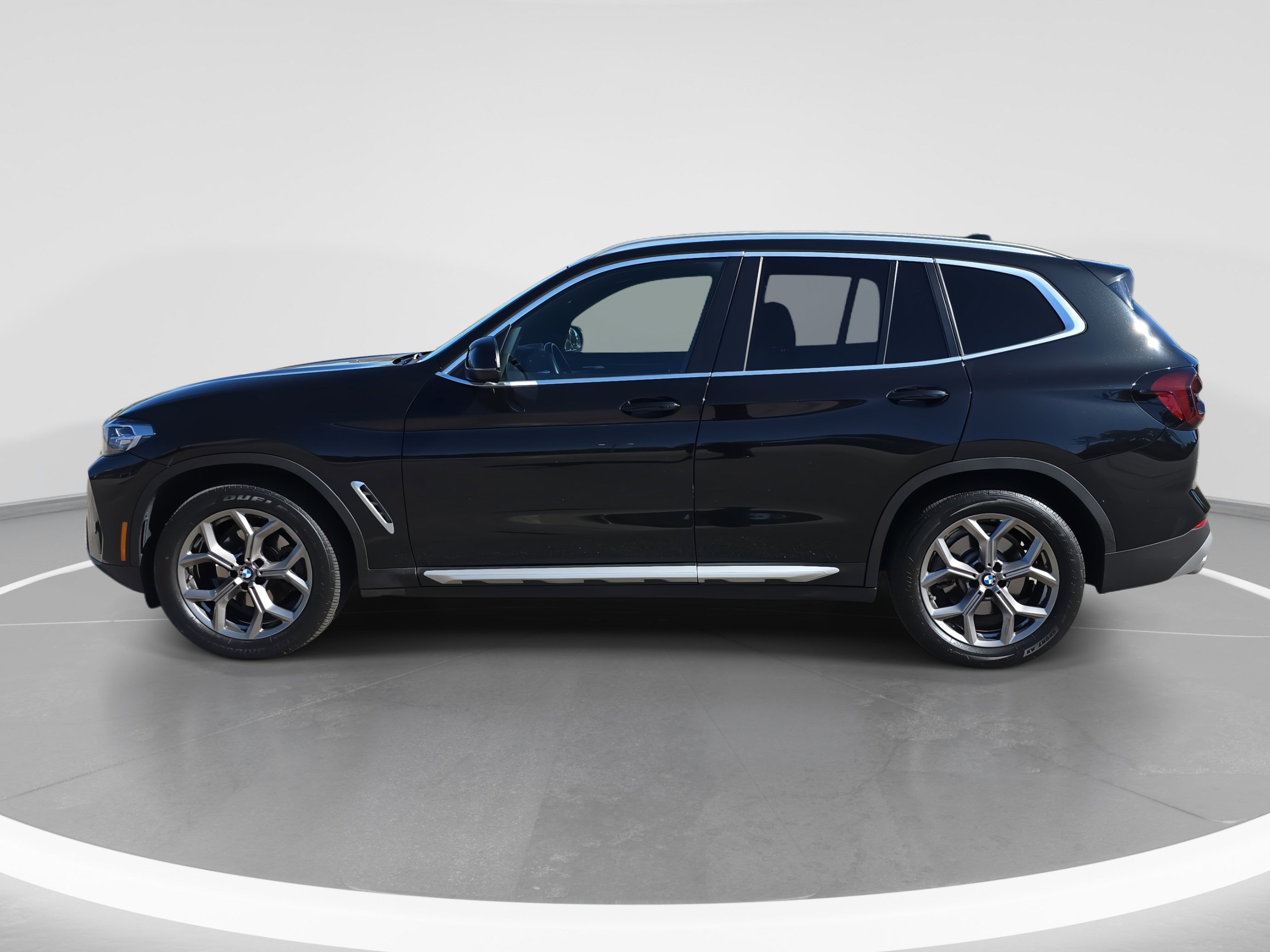 Used 2022 BMW X3 xDrive30i w/ Premium Package 2 image 8