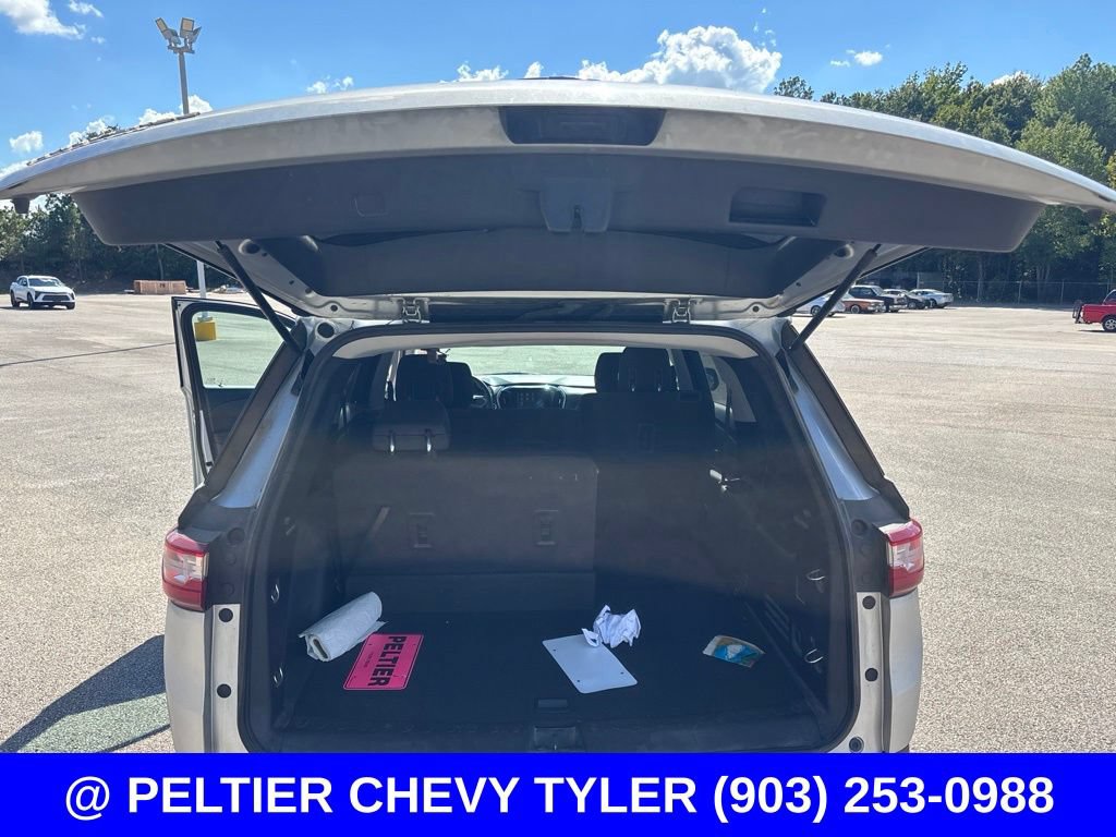 Used 2018 Chevrolet Traverse LS FWD image 21