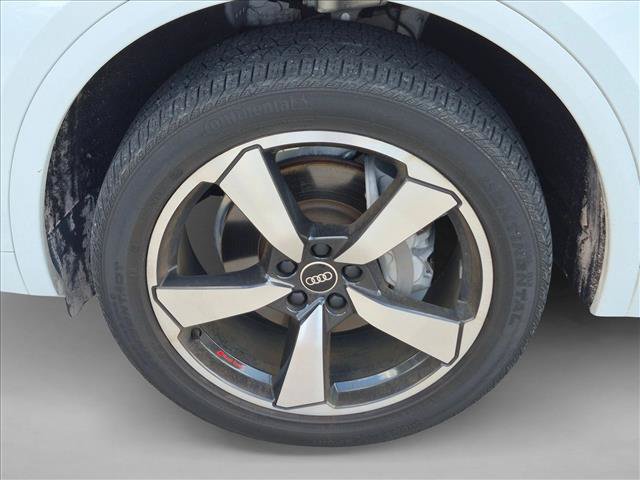 Used 2023 Audi Q5 2.0T Premium Plus w/ Premium Plus Package AWD/4WD image 10