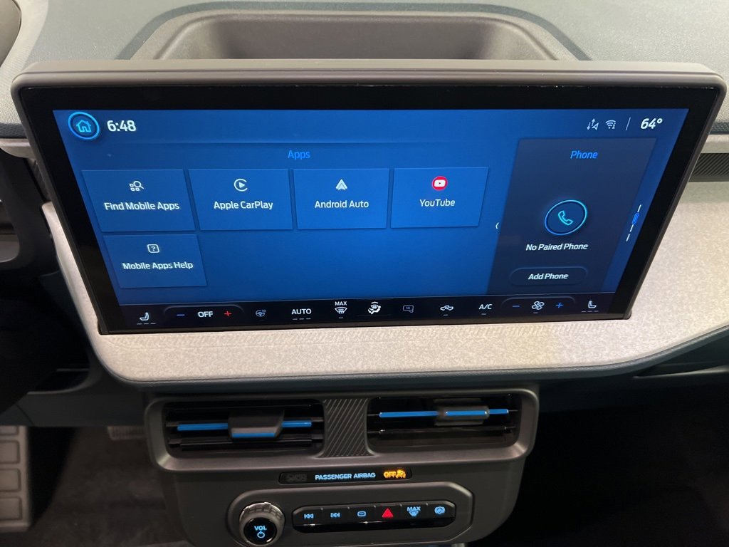 New 2025 Ford Maverick XLT w/ XLT Luxury Package image 9