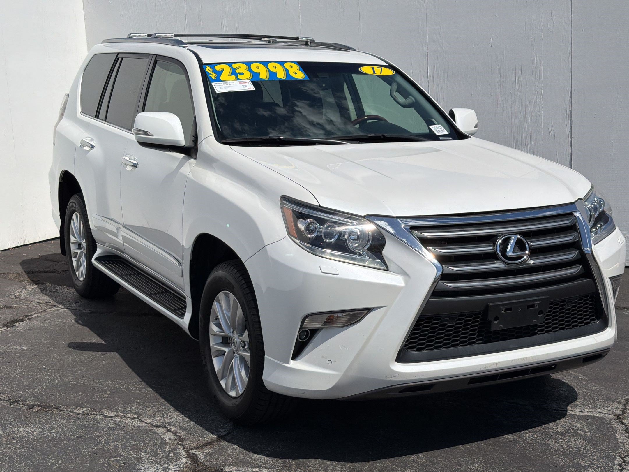 Used 2017 Lexus GX 460 Premium w/ Premium Package AWD/4WD image 6