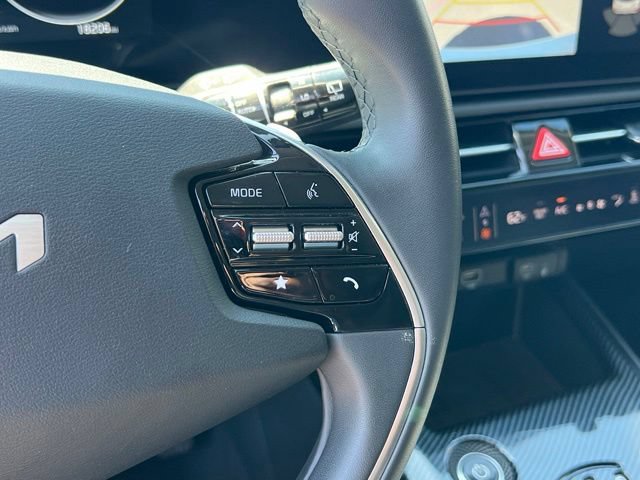 Certified 2024 Kia Niro Wind FWD image 22