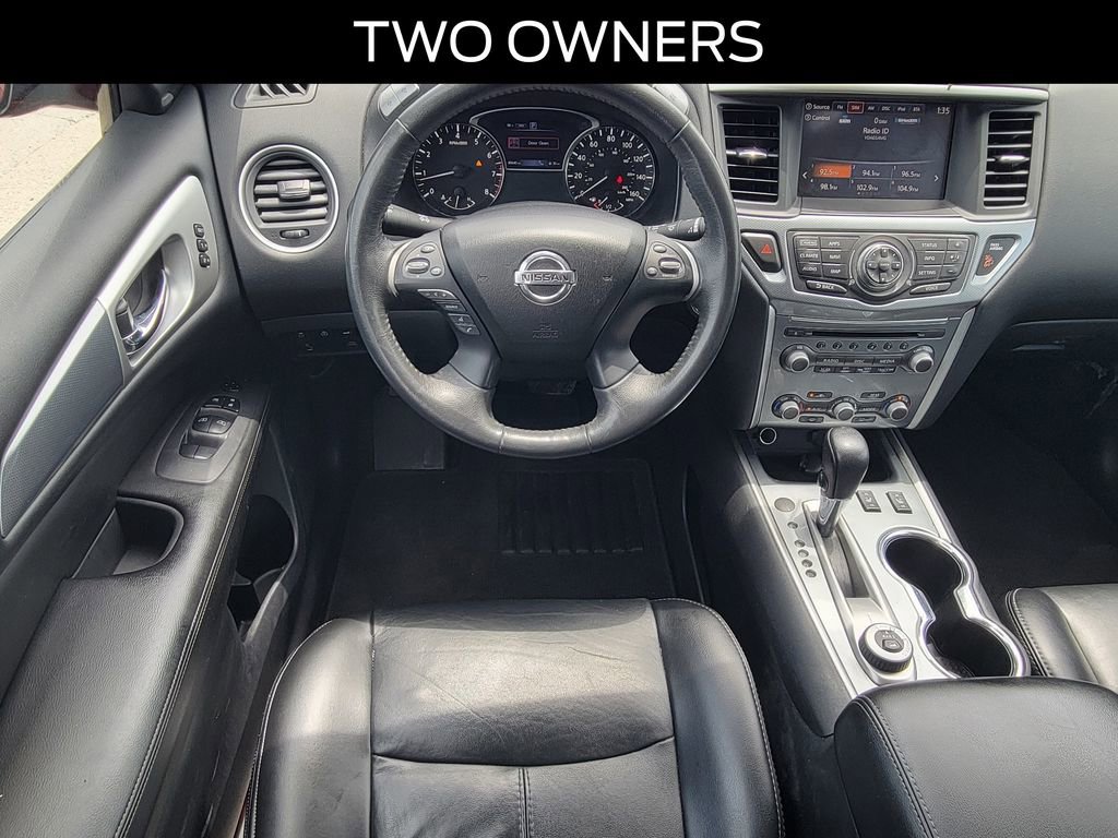 Used 2017 Nissan Pathfinder SL w/ SL Tech Package AWD/4WD image 9