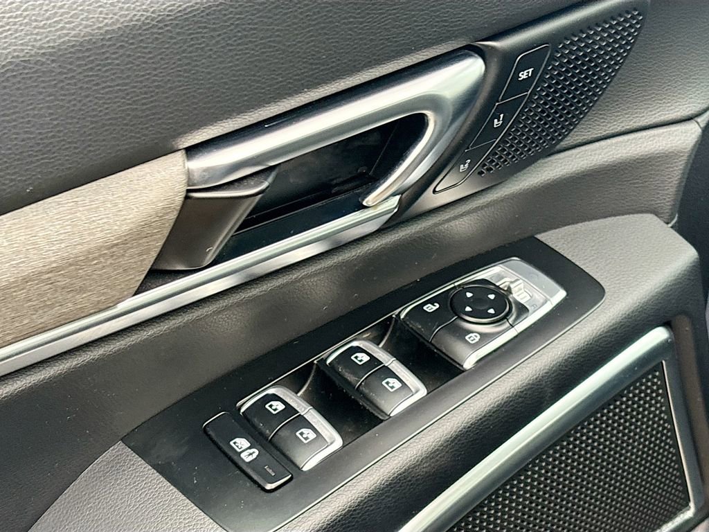 Used 2022 Kia Telluride SX w/ Nightfall Edition Package image 18
