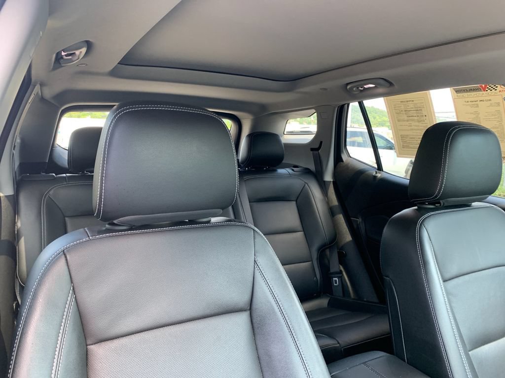 Used 2022 GMC Terrain SLT w/ Infotainment Package II AWD/4WD image 20