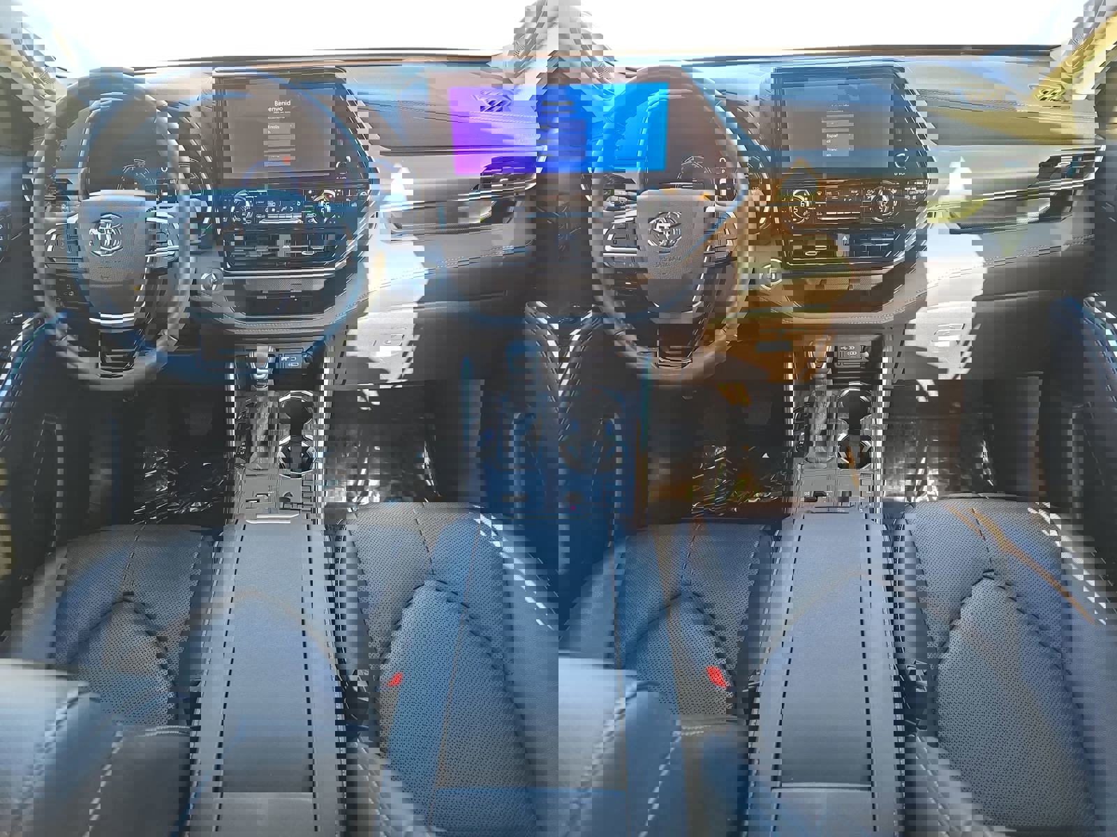 Used 2024 Toyota Highlander Limited image 9