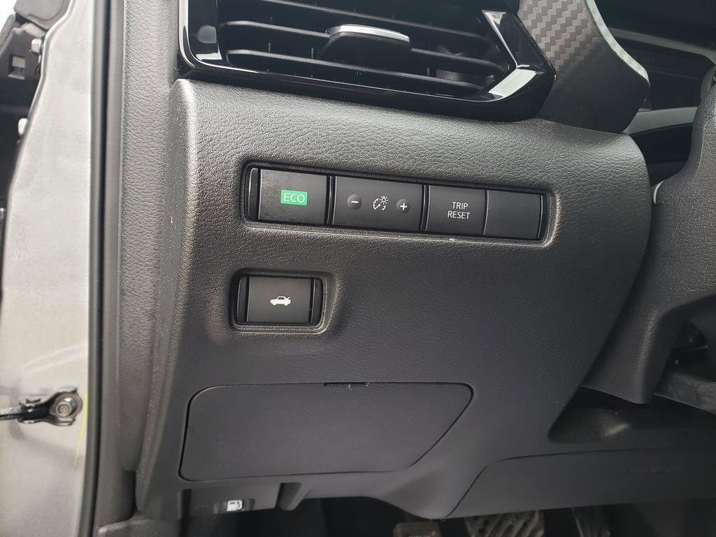 Used 2023 Nissan Sentra SV w/ All-Weather Package image 31
