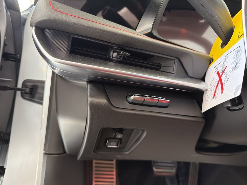 New 2026 Chevrolet Corvette Stingray Coupe w/ 1LT image 29