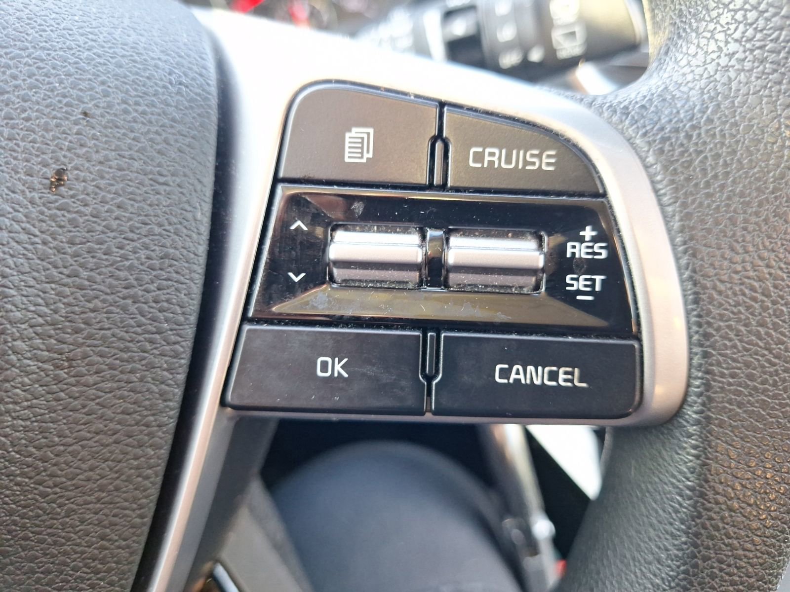 Used 2020 Kia Sorento L image 21