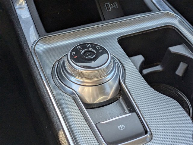 Used 2023 Ford Edge Titanium image 22