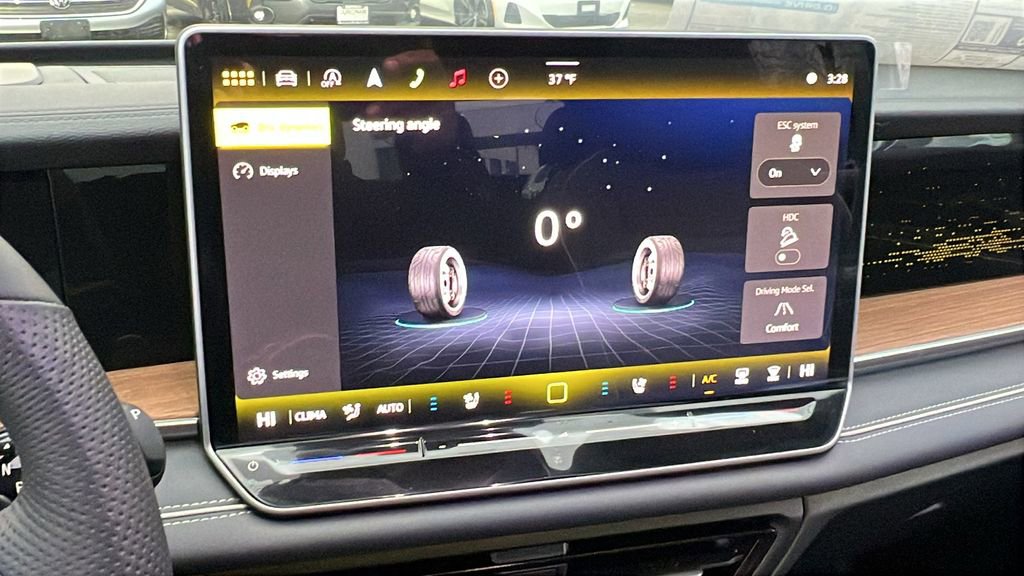 New 2026 Volkswagen Tiguan SEL R-Line image 26