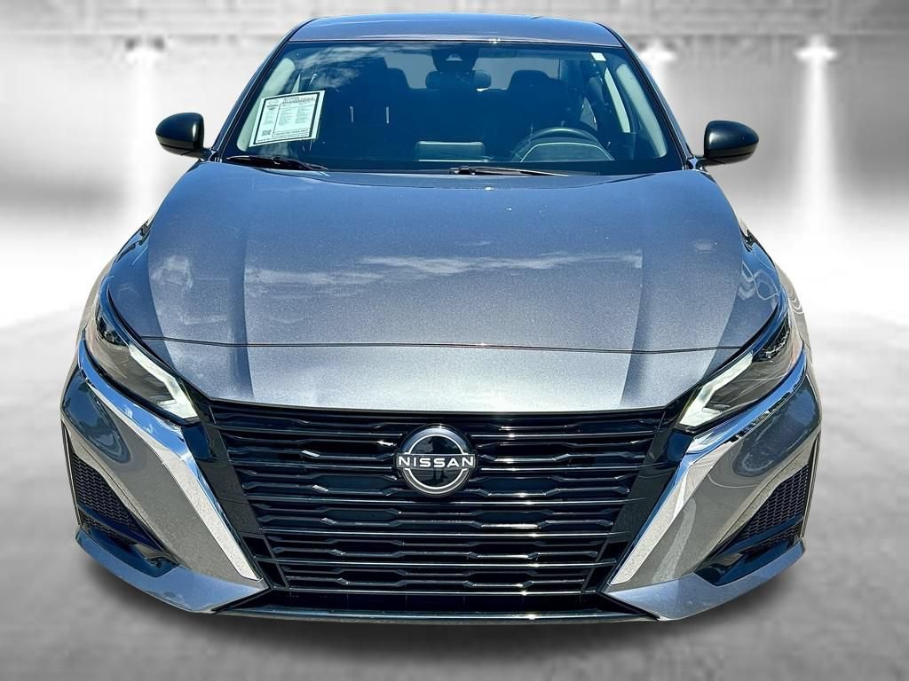 Certified 2025 Nissan Altima 2.5 S FWD image 2