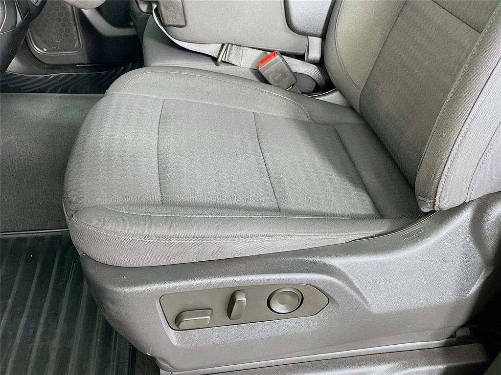 Used 2023 Chevrolet Silverado 1500 Custom image 21